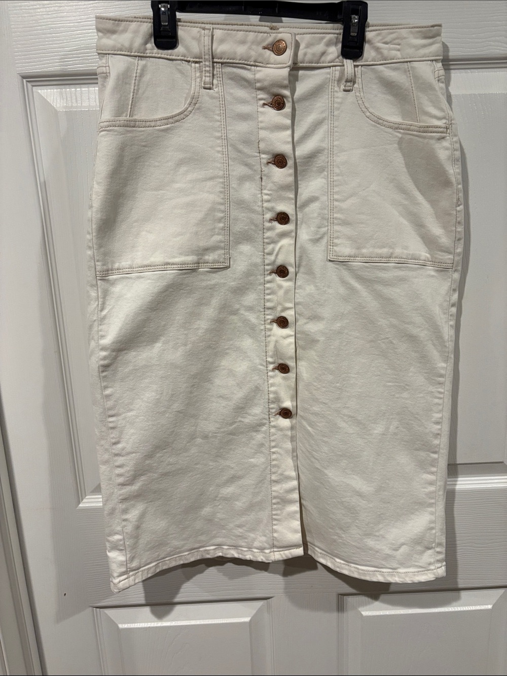 Sonoma Cream Button-Front Denim Midi Skirt